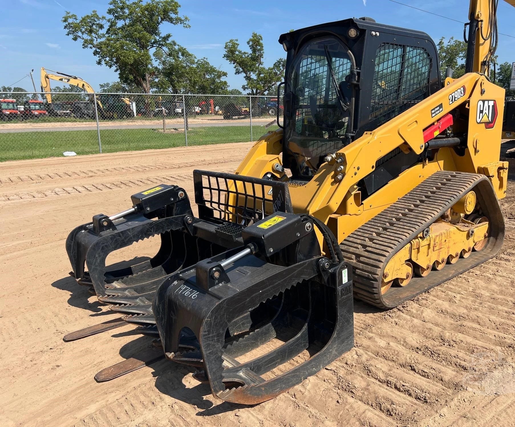 2023 CATERPILLAR 279D3 Compact Track Loader